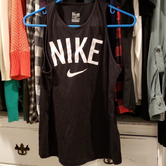 Nike Tops - Nike tank top